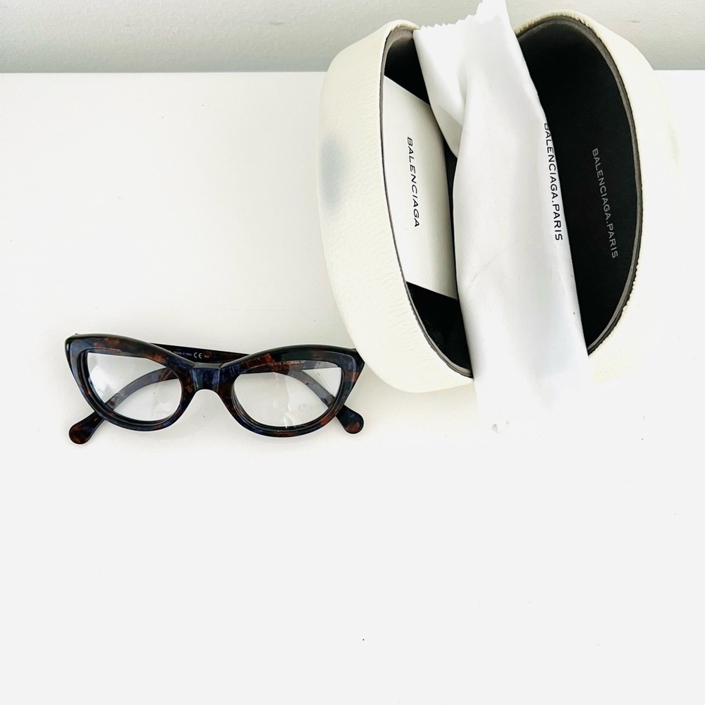 BALENCIAGA cat-eye eyeglasses - Picture 5 of 8